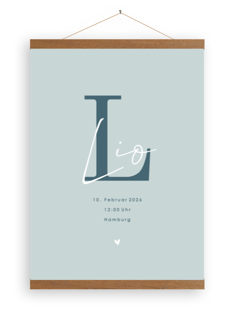 Leinwandposter für's Babyzimmer in Hellblau mit Initialen