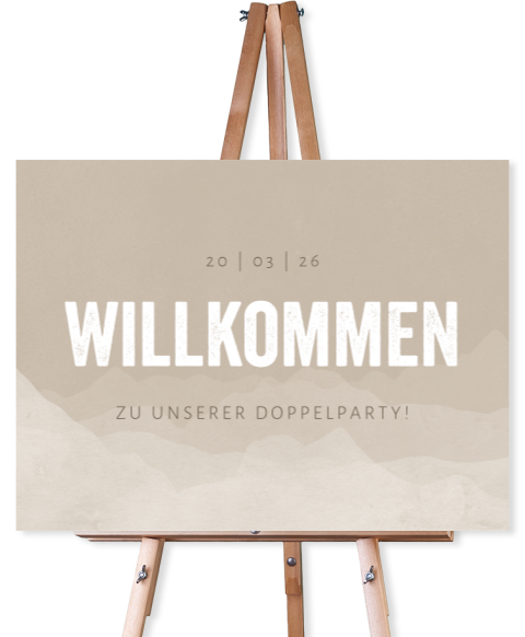 Willkommensschild zur Doppelparty in Beige
