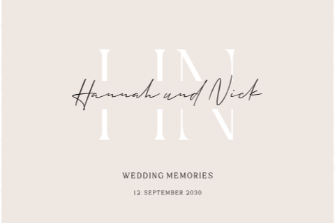 Erinnerungsbox Hochzeit in beige mit Initialen