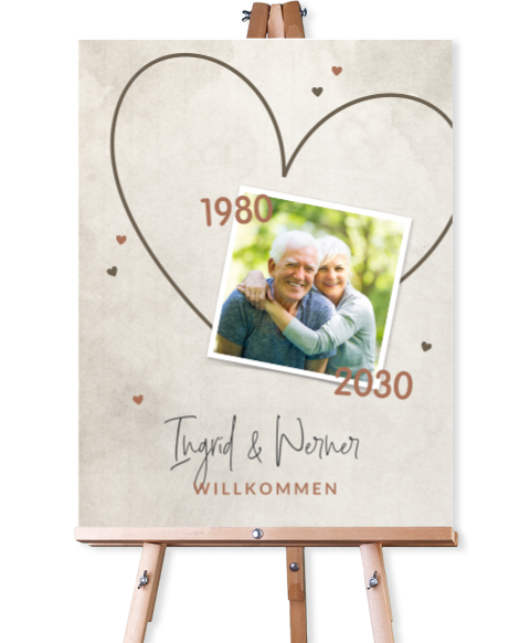 Willkommensschild zur goldenen Hochzeit mit Foto und verspielten Herzen