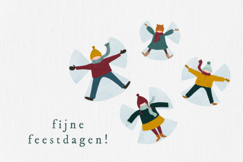 Kerstkaart sneeuwengeltjes gezin