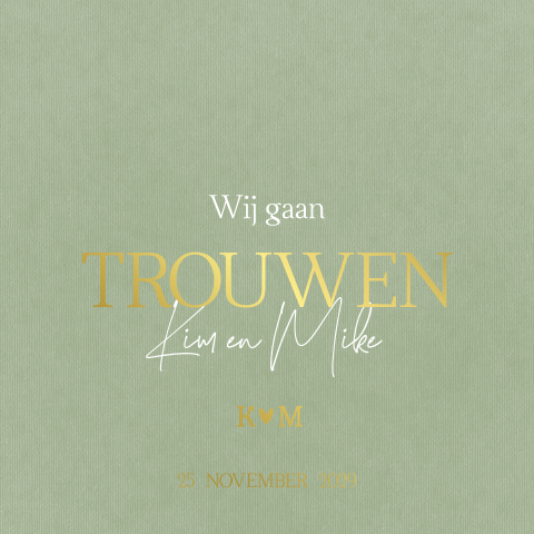 Een stijlvolle groene trouwkaart met een romantische touch