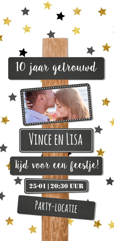 Hippe foto uitnodiging met sterren en een wegwijzer van krijtborden