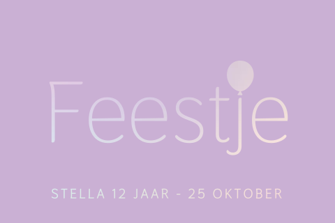 Trendy verjaardagsuitnodiging ballon en holografische folie