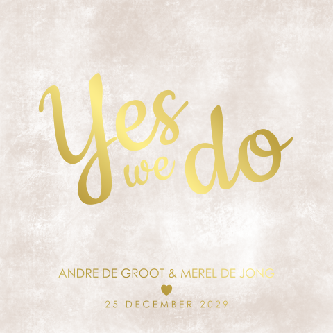 Moderne trouwkaart met lichtbruine gemêleerde achtergrond