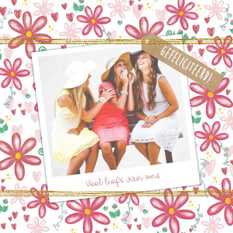 Fleurige verjaardagskaart met eigen foto op een bloemen patroon