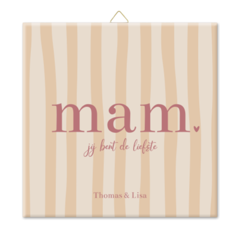 Tegel voor mama met namen hartje en strepen