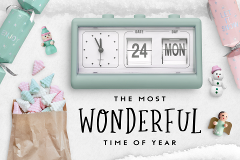 Originele kerstkaart ‘The most wonderful time’ in mintgroen en roze