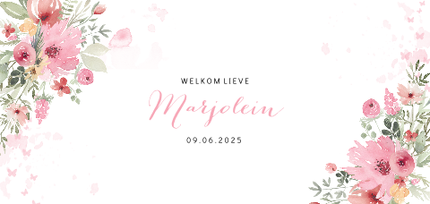 Geboortekaartje met roze bloemen en vlindertjes in waterverf