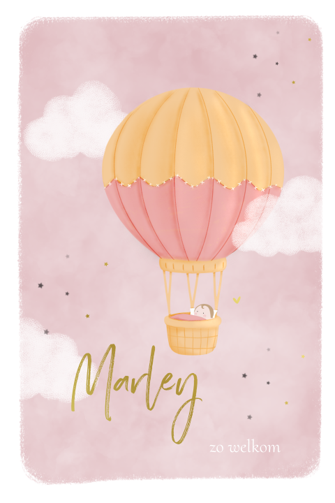 Geboortekaartje meisje met roze luchtballon tussen de wolken