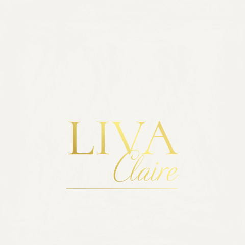 Minimalistisch beige geboortekaartje