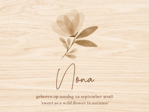 Baby memorybox met bloem voor een meisje